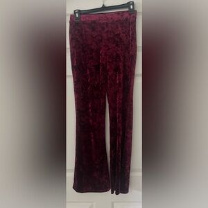 Forever 21 Juniors size S Velvet Burgundy flared pants